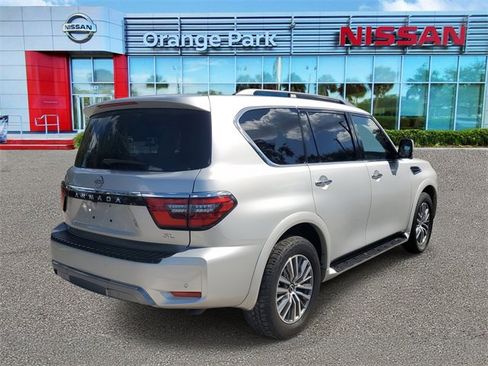 Used 2023 Nissan Armada SL w/ Captain's Chairs Package image 2