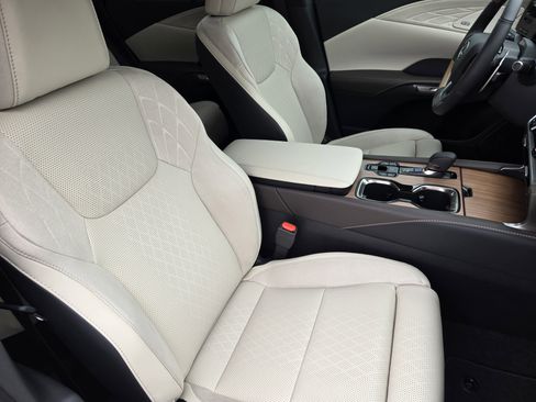 New 2026 Lexus RX 350 AWD image 10