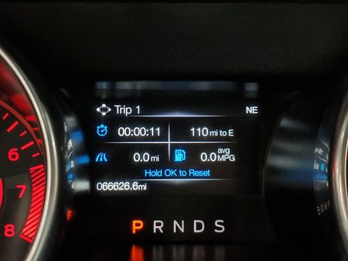 Used 2020 Ford Mustang Premium RWD image 28
