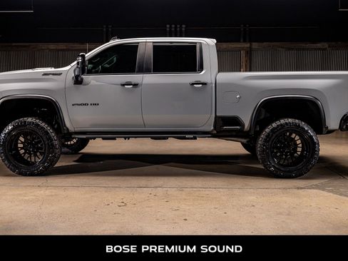 Used 2024 Chevrolet Silverado 2500 ZR2 w/ LPO, Dark Essentials Package image 6