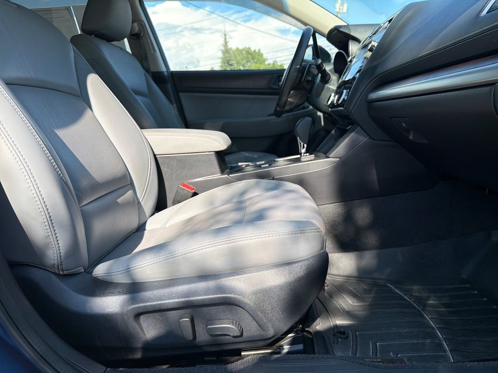 Used 2019 Subaru Outback 2.5i Limited AWD/4WD image 39