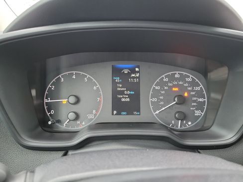 Used 2025 Toyota Corolla LE image 25