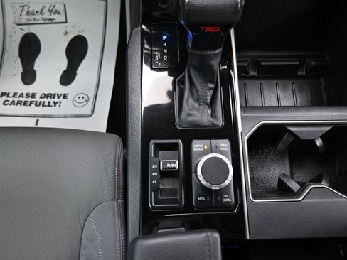 Used 2022 Toyota Tundra SR5 w/ TRD Off-Road Package AWD/4WD image 19