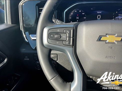 New 2026 Chevrolet Silverado 2500 LT image 7