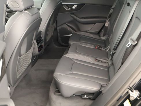 New 2026 Audi Q8 Premium Plus image 28