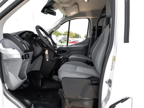 Used 2018 Ford Transit 250 148 Low Roof image 3
