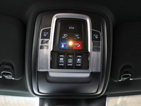 Certified 2024 RAM 2500 Limited image 36