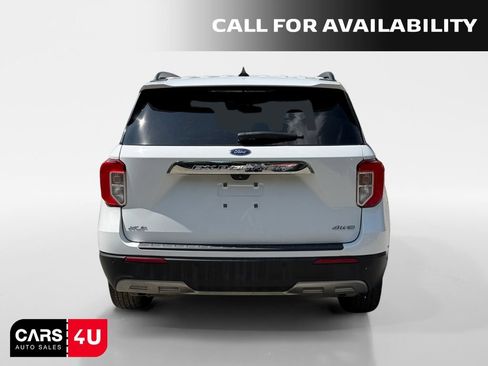 Used 2021 Ford Explorer XLT w/ Equipment Group 202A AWD/4WD image 6
