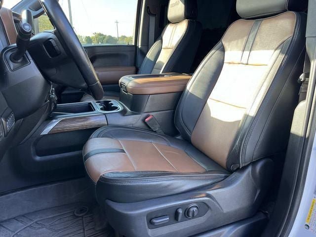 Used 2022 Chevrolet Silverado 3500 High Country AWD/4WD image 32