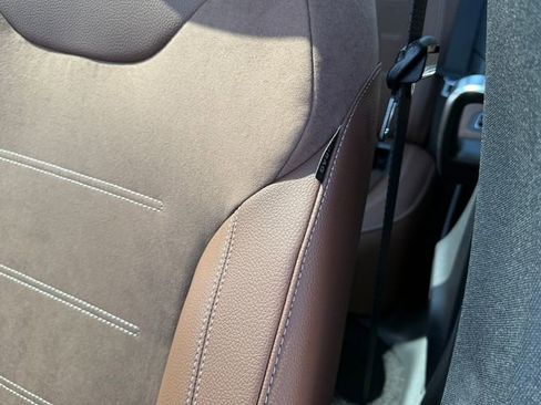 Certified 2025 Mercedes-Benz CLA 250 4MATIC image 12