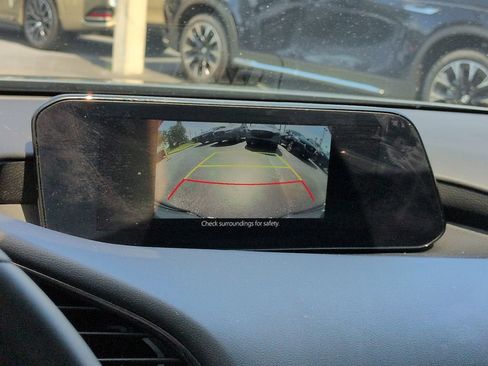Used 2023 MAZDA MAZDA3 s FWD image 21