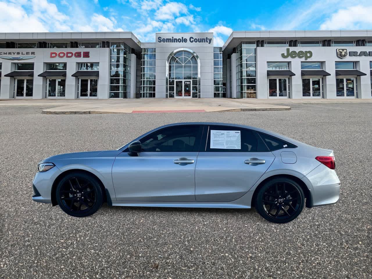 Used 2024 Honda Civic Sport image 5