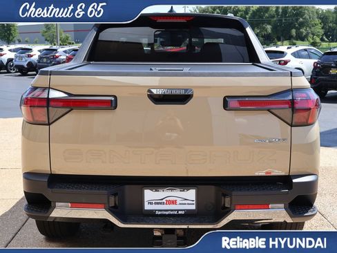 Certified 2024 Hyundai Santa Cruz Limited AWD/4WD image 5