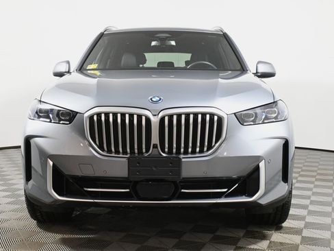 Certified 2025 BMW X5 xDrive50e w/ Parking Assistance Package image 10