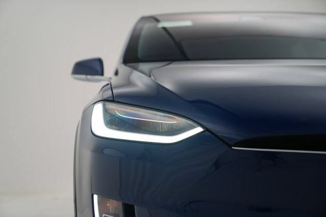 Used 2018 Tesla Model X 75D AWD/4WD image 14