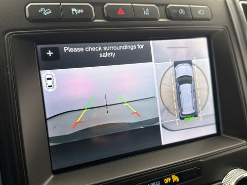 Used 2019 Ford Expedition Platinum image 15