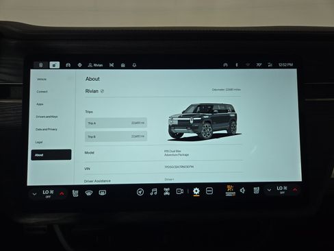 Used 2024 Rivian R1S Adventure AWD/4WD image 29