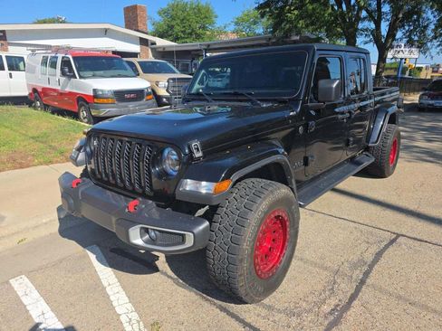 Used 2022 Jeep Gladiator Sport AWD/4WD image 1