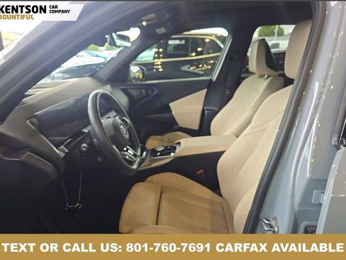 Used 2025 BMW X3 xDrive30i AWD/4WD image 4