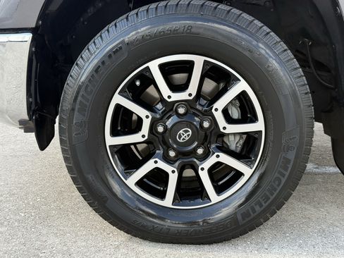 Used 2018 Toyota Tundra SR5 w/ TRD Off Road Package RWD image 12