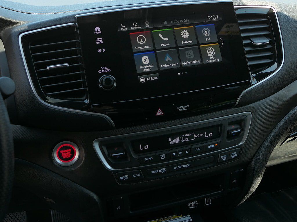Used 2023 Honda Passport TrailSport image 17