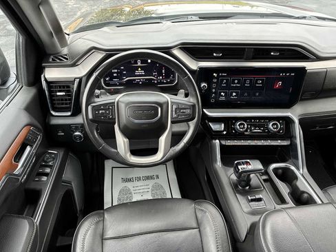 Used 2023 GMC Sierra 1500 Denali w/ Denali Reserve Package image 10