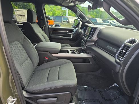 New 2026 RAM 1500 Big Horn w/ Night Edition AWD/4WD image 25