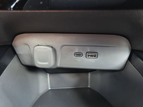 New 2026 Chevrolet Trax RS w/ Driver Confidence Package FWD image 22