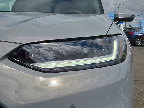Used 2026 Honda HR-V EX-L image 10