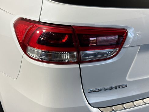 Used 2017 Kia Sorento SX AWD/4WD image 36
