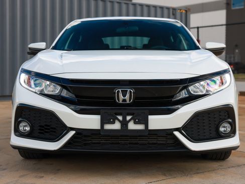 Used 2018 Honda Civic EX image 23