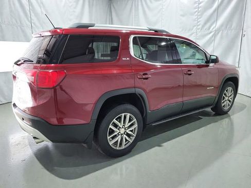 Used 2018 GMC Acadia SLE image 18
