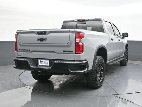 Used 2024 Chevrolet Silverado 1500 ZR2 w/ Technology Package AWD/4WD image 13
