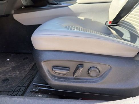 Used 2023 Toyota Camry SE FWD image 27