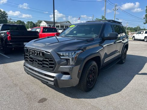 Used 2026 Toyota Sequoia TRD Pro AWD/4WD image 4