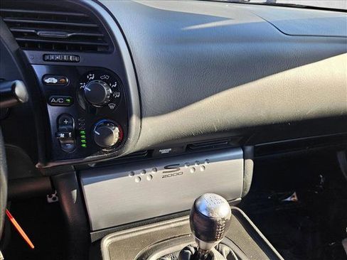 Used 2007 Honda S2000 image 12