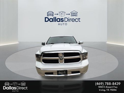 Used 2021 RAM 1500 Classic SLT image 3