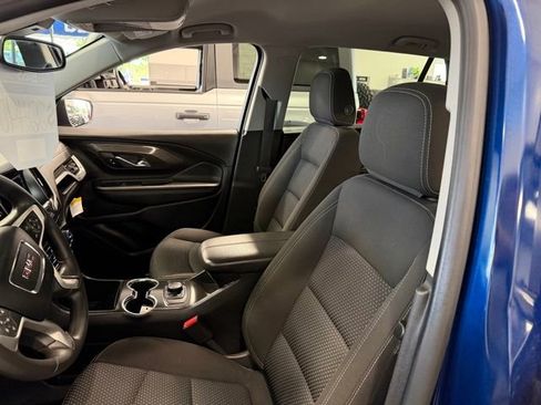 Used 2023 GMC Terrain SLE w/ Elevation Edition FWD image 16