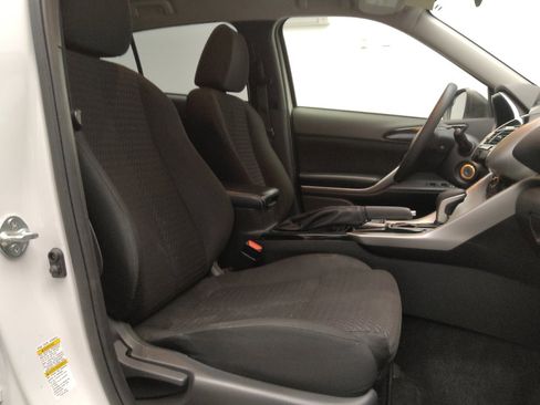 Used 2019 Mitsubishi Eclipse Cross AWD image 21