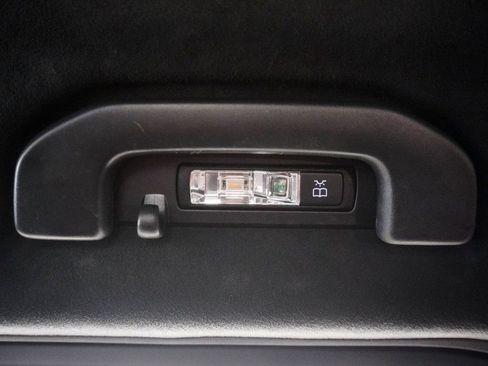 Used 2019 Mercedes-Benz G 63 AMG 4MATIC w/ Night Package image 11