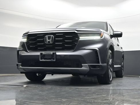 Used 2023 Honda Pilot Elite image 45