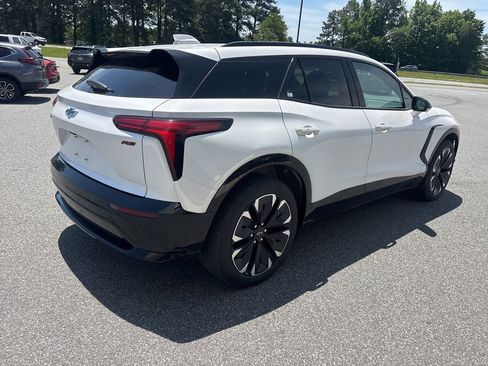 Used 2025 Chevrolet Blazer EV RS RWD image 7