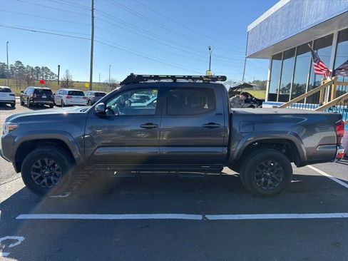 Used 2023 Toyota Tacoma 4x4 Double Cab image 5