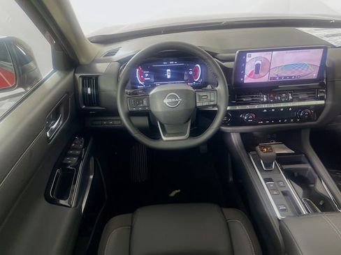 New 2026 Nissan Pathfinder SL FWD image 16