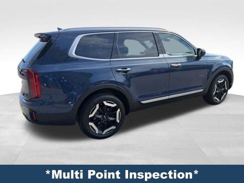 Used 2025 Kia Telluride S image 6