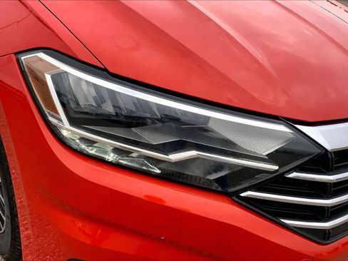 Used 2021 Volkswagen Jetta SE image 28