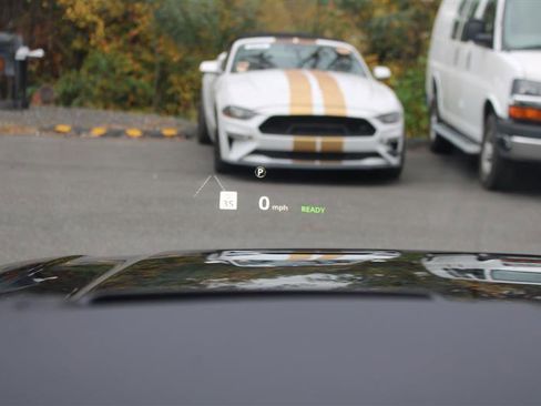 Used 2020 Land Rover Range Rover HSE image 25