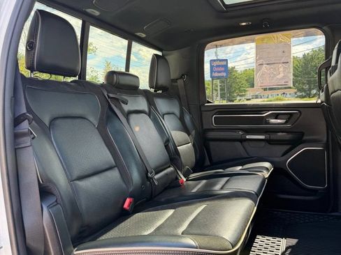 Used 2021 RAM 1500 Laramie AWD/4WD image 14