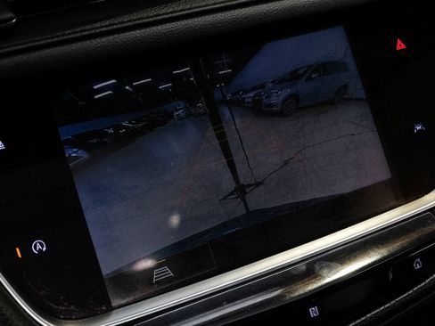 Used 2021 Cadillac XT6 Luxury FWD image 28