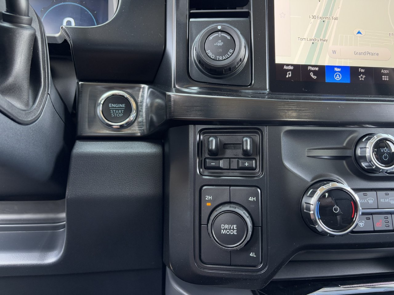 New 2026 Ford F350 Lariat w/ Lariat Premium Package AWD/4WD image 20